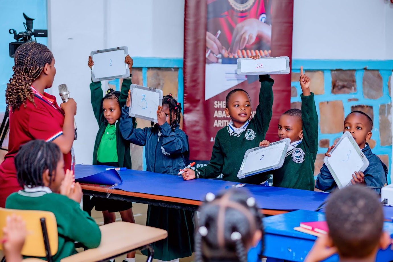 Shenmo Rwanda class learning Abacus Mental Math